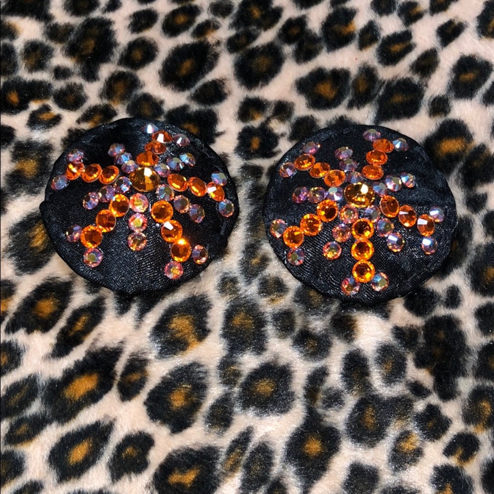 Small Swarovski snowflake pasties nipplectassels